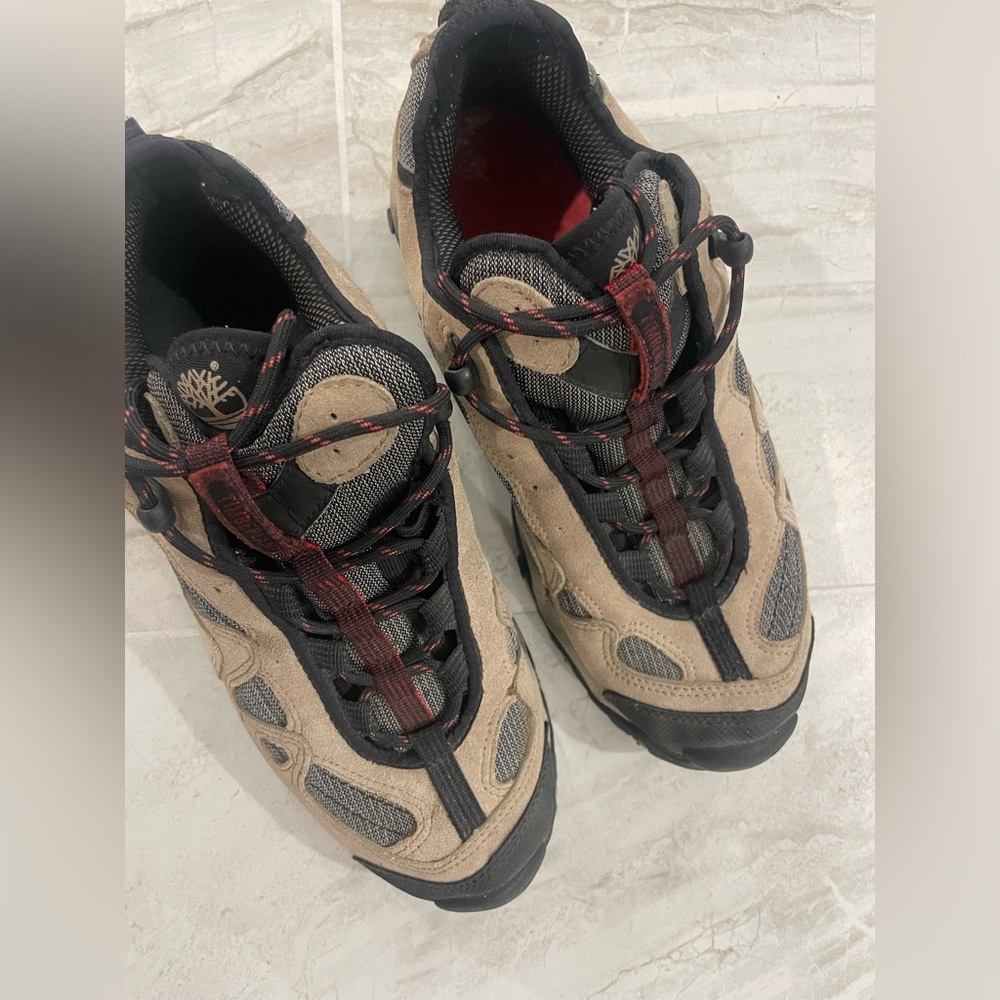 Timberland ACT Women's Hiking/Walking Trail Shoes size 8.